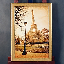 Постер с Эйфелевой башней в раме на холсте