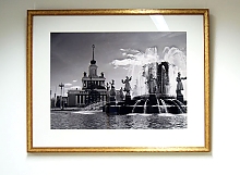 Оформления офиса компании "Северная башня" черно-белыми фотографиями Москвы
