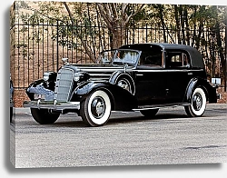 Постер Cadillac V12 370-D Town Cabriolet by Fleetwood '1935
