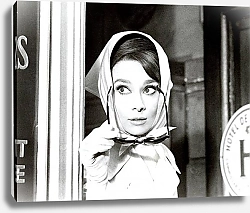 Постер Hepburn, Audrey (Charade)