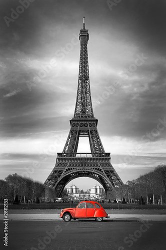 Франция. Париж. Красное и Черное
