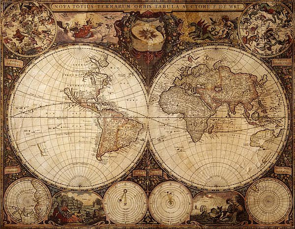 Древняя карта Мира в полушариях