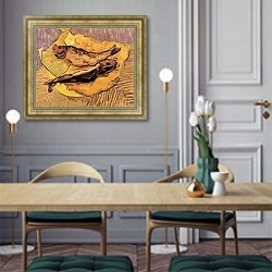 «Натюрморт: копченая селедка на куске желтой бумаги» в интерьере классической кухни у двери