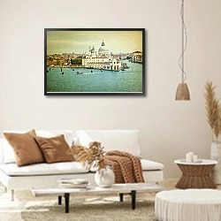 «Италия. Венеция. Винтажный вид» в интерьере светлой гостиной в стиле ретро