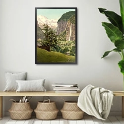 «Швейцария. Лаутербруннен, водопад Штауббах» в интерьере комнаты в стиле ретро с плетеными корзинами