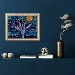 «Tree and Strawberry Moon, 2016,» в интерьере в классическом стиле в синих тонах