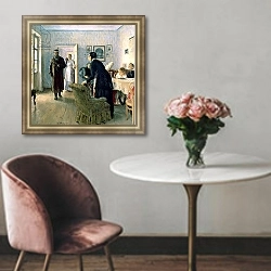 «Unexpected, 1884-88» в интерьере классической гостиной с зеленой стеной над диваном