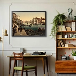 «Италия. Венеция, Большой канал в городе» в интерьере кабинета в стиле ретро над столом