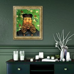 «Портрет почтальона Жозефа Рулена 3» в интерьере прихожей в зеленых тонах над комодом