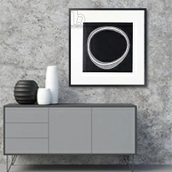 «Black Circle» в интерьере светлой минималистичной спальне над кроватью