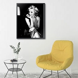 «История в черно-белых фото 22» в интерьере комнаты в скандинавском стиле с желтым креслом