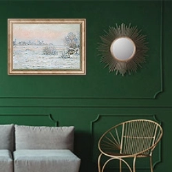 «Зимнее солнце, Лавакорт» в интерьере классической гостиной с зеленой стеной над диваном