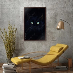 «Черный кот» в интерьере в стиле лофт с желтым креслом