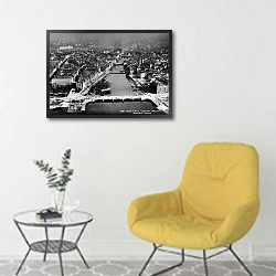 «История в черно-белых фото 675» в интерьере комнаты в скандинавском стиле с желтым креслом