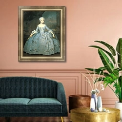 «Портрет Сарры Элеоноры Фермор. Около 1750» в интерьере классической гостиной с зеленой стеной над диваном