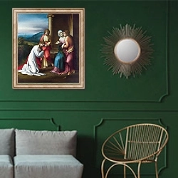 «Христос, покидающий свою мать 2» в интерьере классической гостиной с зеленой стеной над диваном
