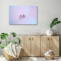 «Велосипед в лиловом цвете» в интерьере современной комнаты над комодом