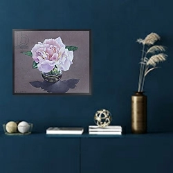 «Rose Portrait» в интерьере в классическом стиле над банкеткой