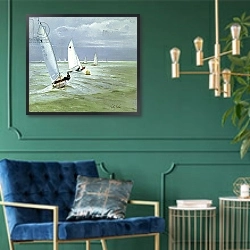 «Around the Buoy» в интерьере в классическом стиле с зеленой стеной
