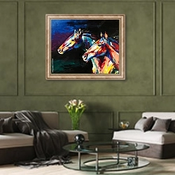 «Две лошади красочными мазками» в интерьере гостиной в оливковых тонах