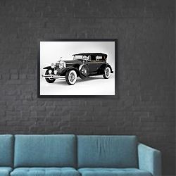 «Rolls-Royce Phantom I Ascot Sport Phaeton '1929» в интерьере в стиле лофт с черной кирпичной стеной