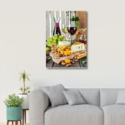 «Сырная тарелка к вину» в интерьере светлой гостиной в скандинавском стиле