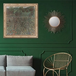 «Цветущая нива» в интерьере классической гостиной с зеленой стеной над диваном