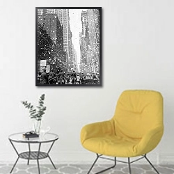 «История в черно-белых фото 1182» в интерьере комнаты в скандинавском стиле с желтым креслом