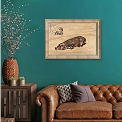 «Hippo and calf, 2012,» в интерьере гостиной с зеленой стеной над диваном
