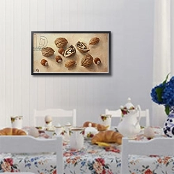 «Walnuts and Hazelnuts, 2014» в интерьере современной кухни