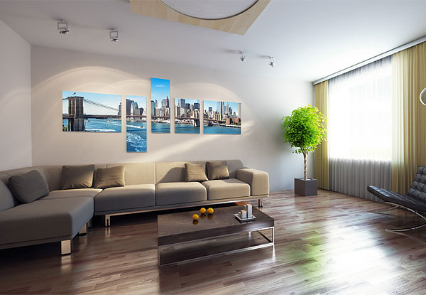 Модульная картина с городской панорамой в интерьере гостиной